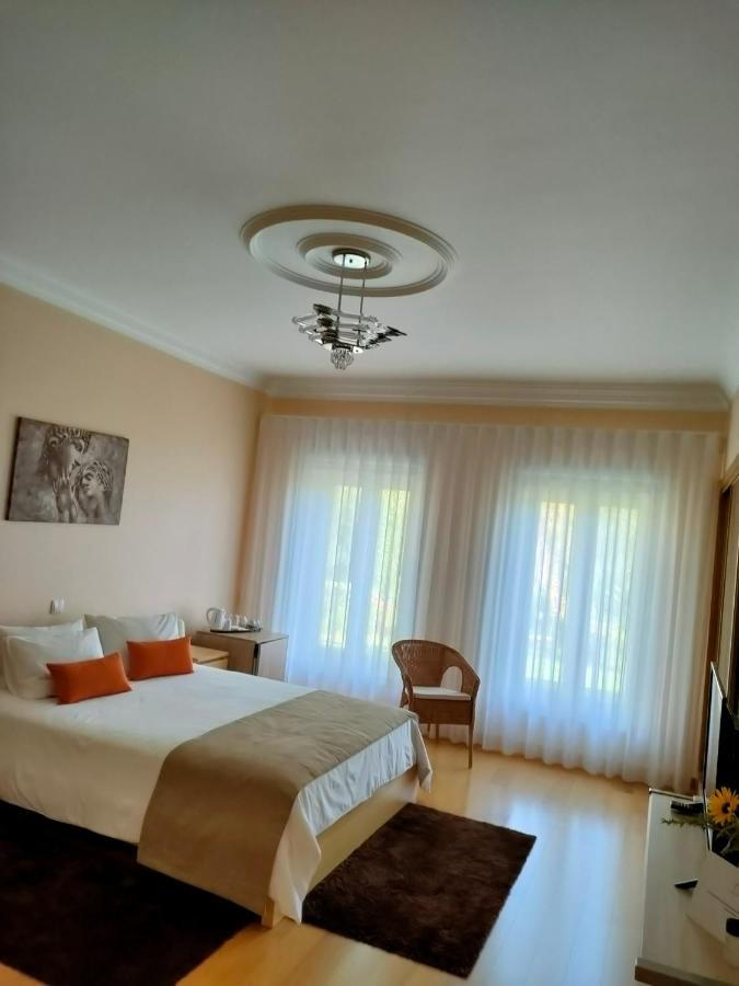 Quinta Do Bamby Villa เลเรีย ภายนอก รูปภาพ